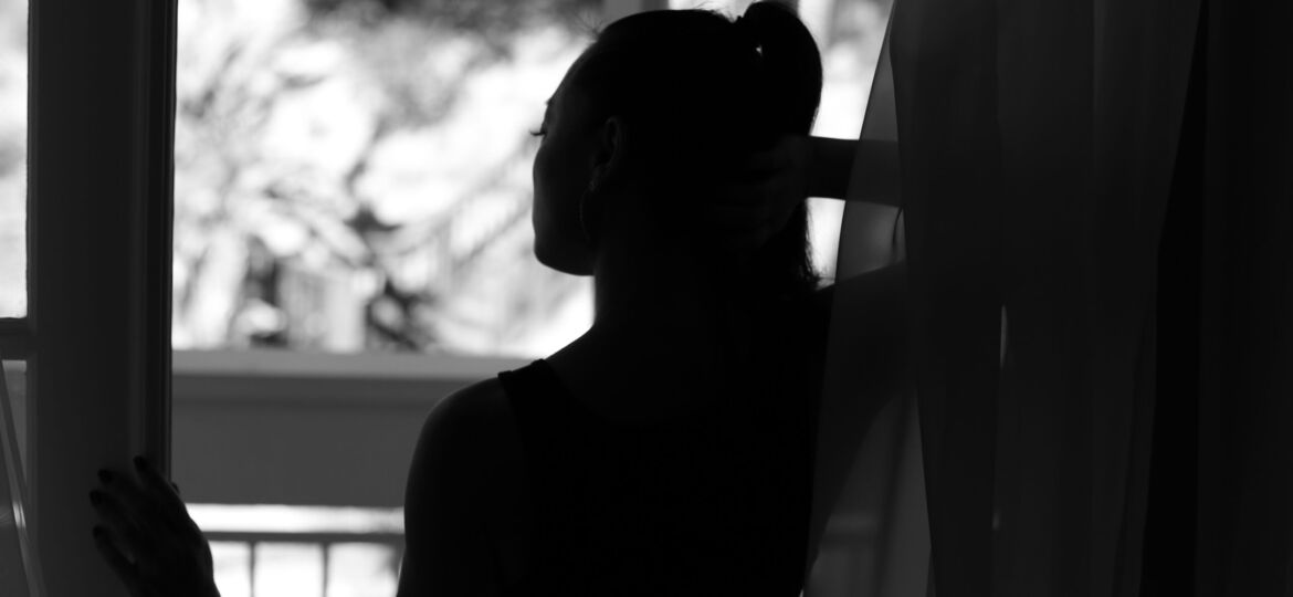A Silhouette Image of Author Jennifer Norman